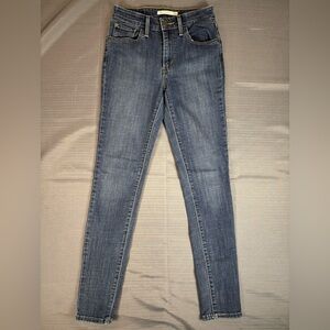 Levi’s 721 High Rise Skinny Jeans Dark Wash Size 26 x 30 | Stretch Denim
